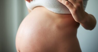 pregnancy dehydration warning signs