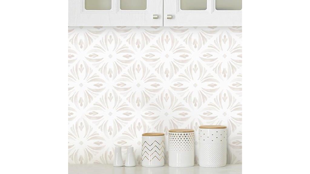 contemporary geometric wallcovering